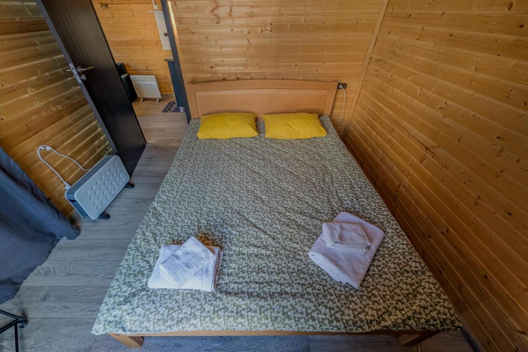Inga Jafaridze Guesthouse Pele 梅斯蒂亚 外观 照片