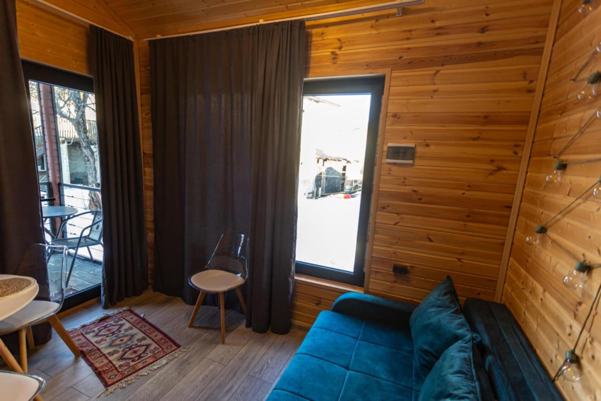Inga Jafaridze Guesthouse Pele 梅斯蒂亚 外观 照片