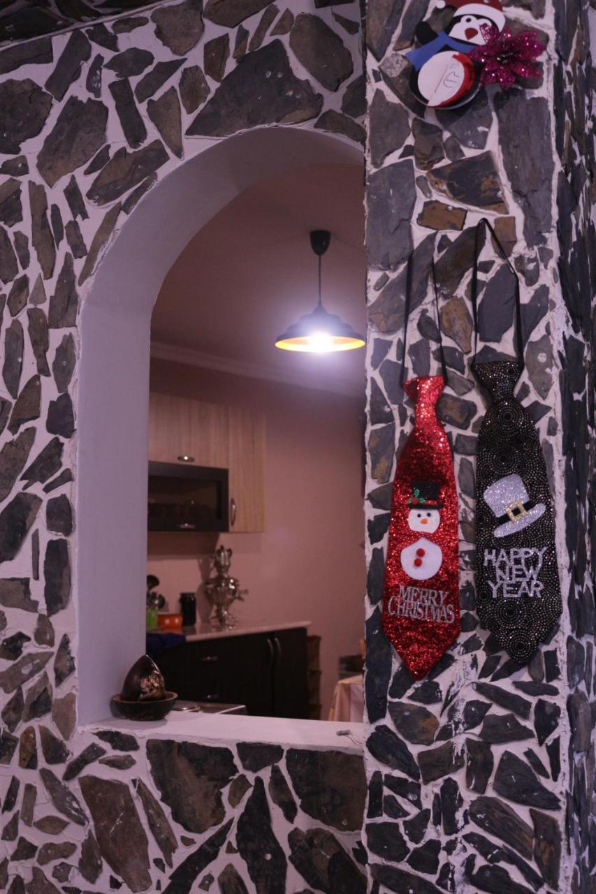 Inga Jafaridze Guesthouse Pele 梅斯蒂亚 外观 照片